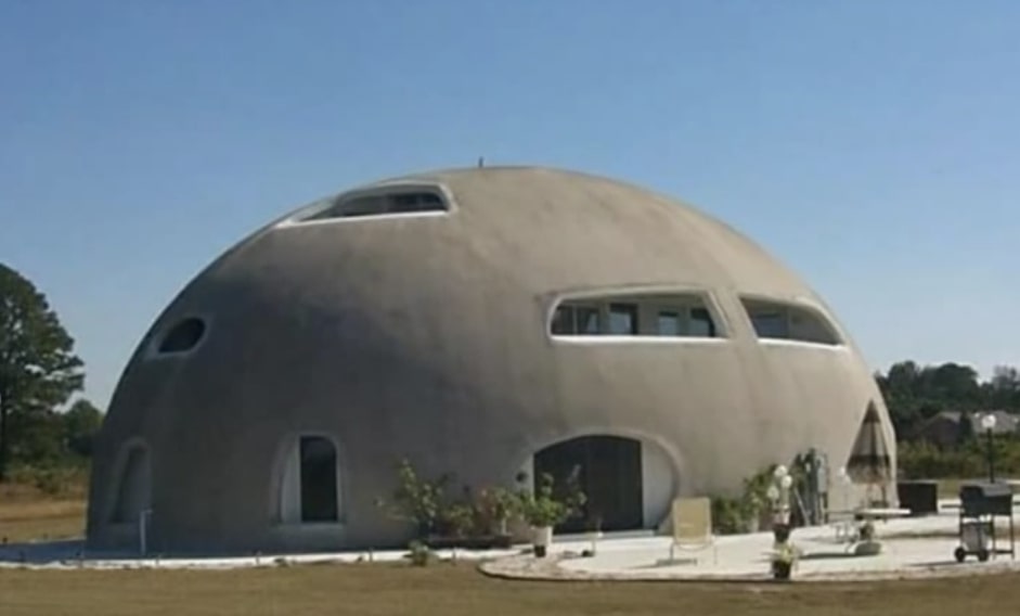 Monolithic Dome House